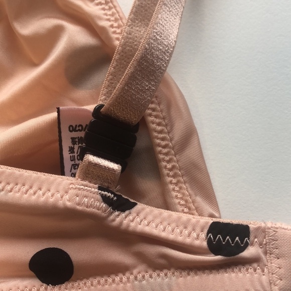 Victoria's secret intimates unlined nude polka dots bra 32C - Picture 5 of 5
